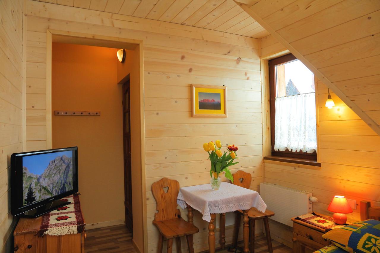 Pokoje Goscinne Pod Giewontem Zakopane Bagian luar foto