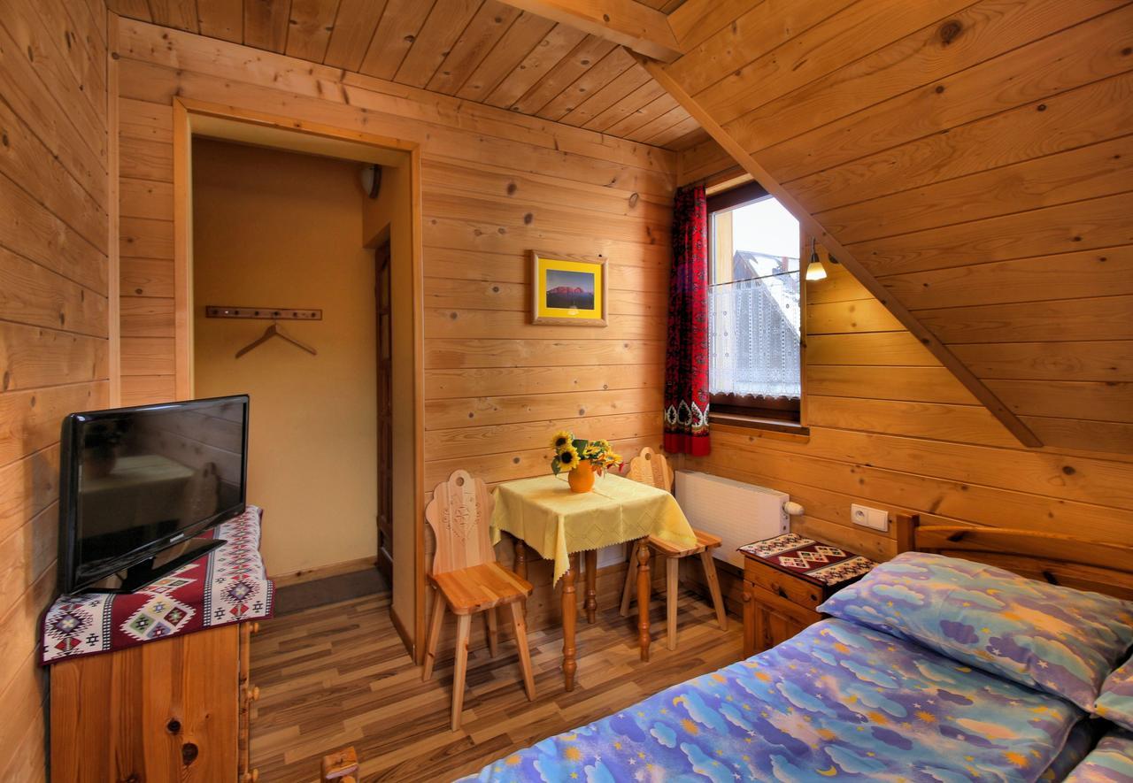 Pokoje Goscinne Pod Giewontem Zakopane Bagian luar foto