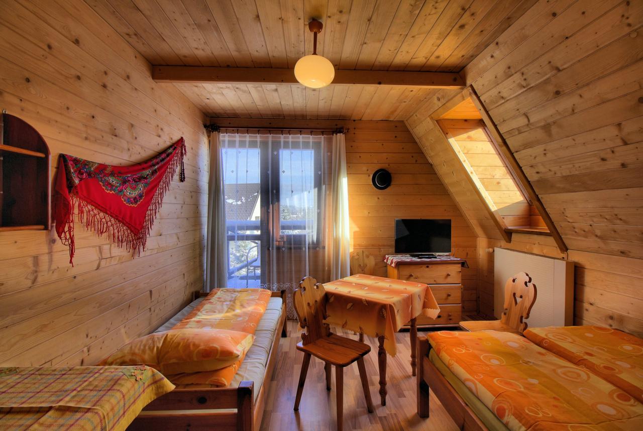 Pokoje Goscinne Pod Giewontem Zakopane Bagian luar foto