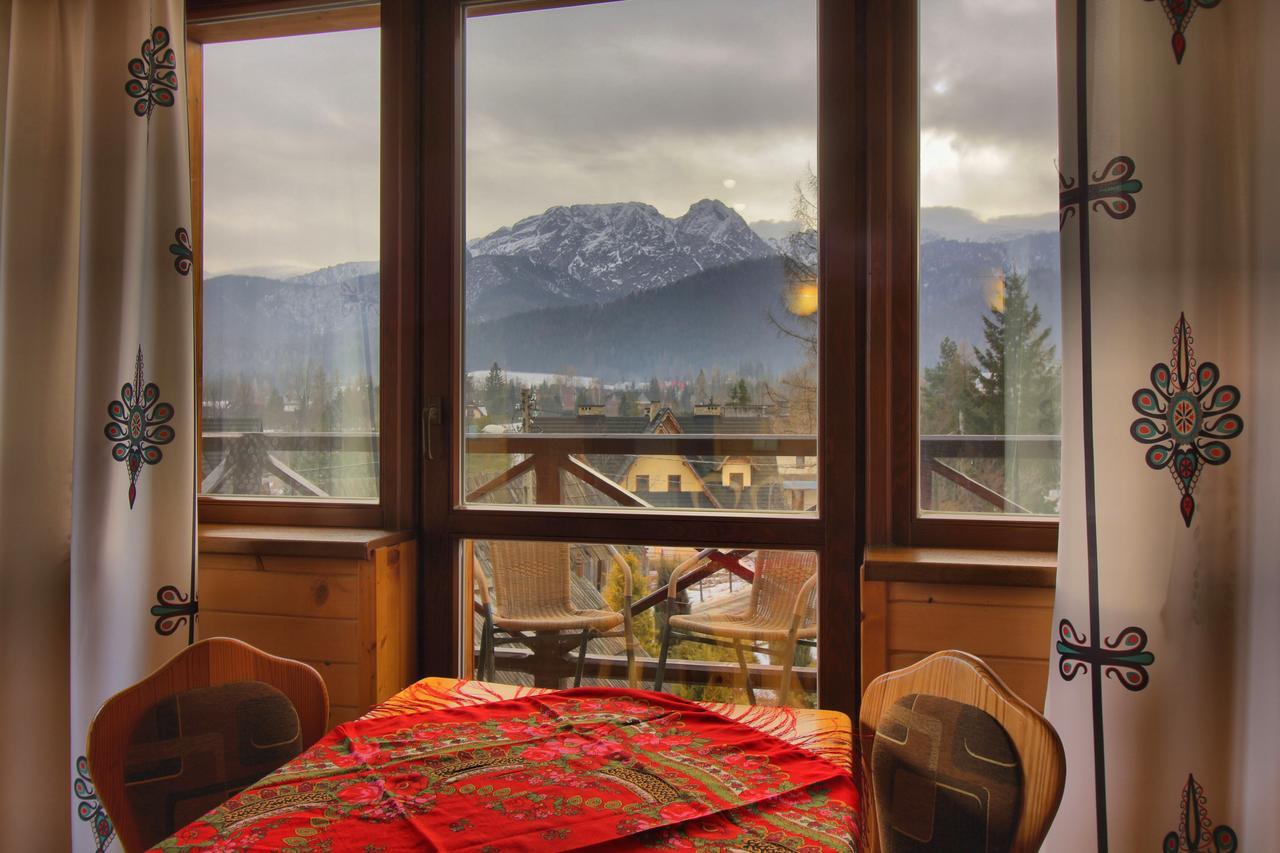 Pokoje Goscinne Pod Giewontem Zakopane Bagian luar foto