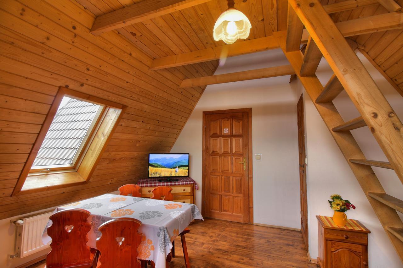 Pokoje Goscinne Pod Giewontem Zakopane Bagian luar foto